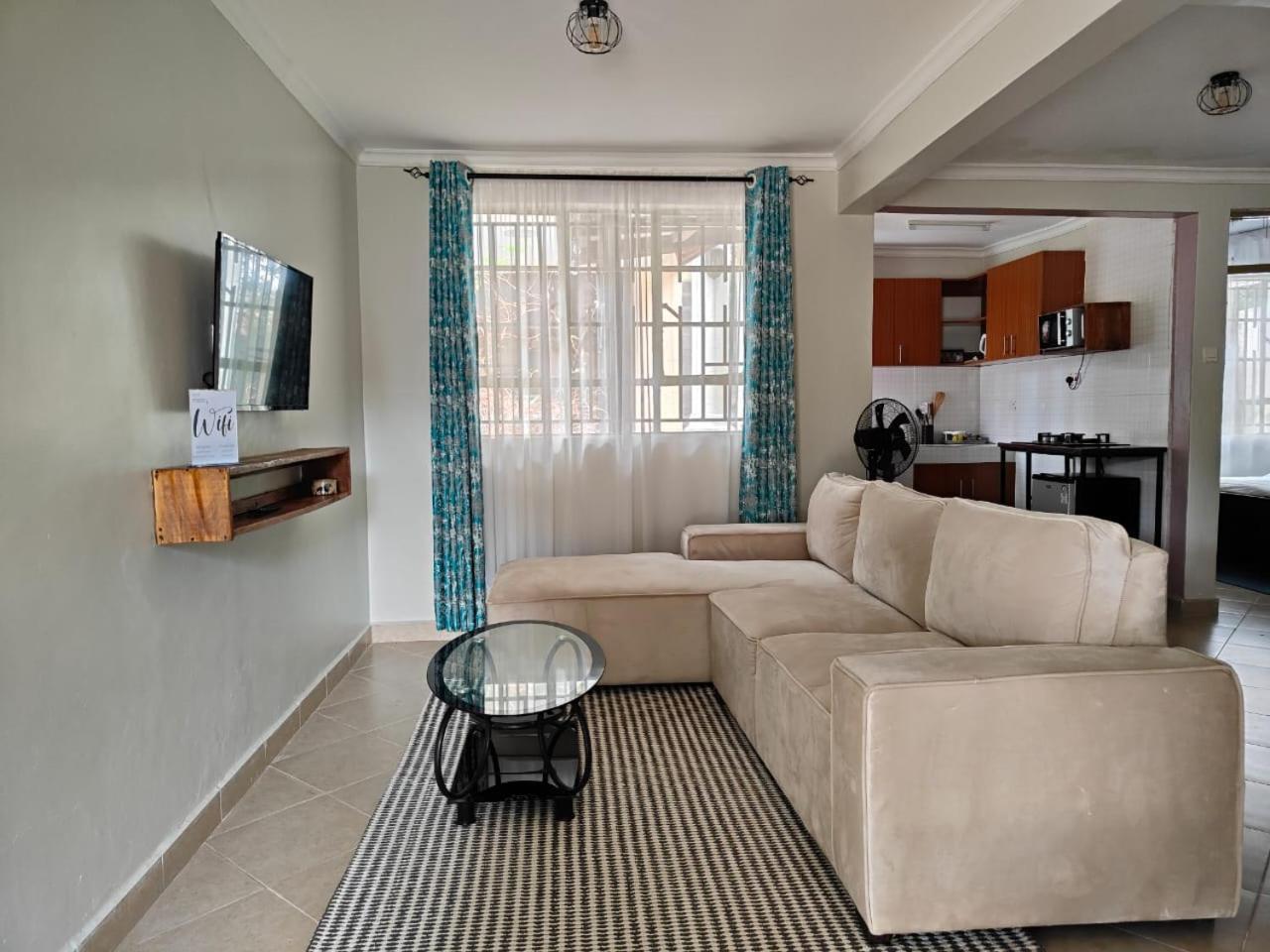 Ferienwohnung MILIMANI DRIVE LIVING I LUXE FLAWLESSLY FURNISHED UNITs Kisumu Exterior foto