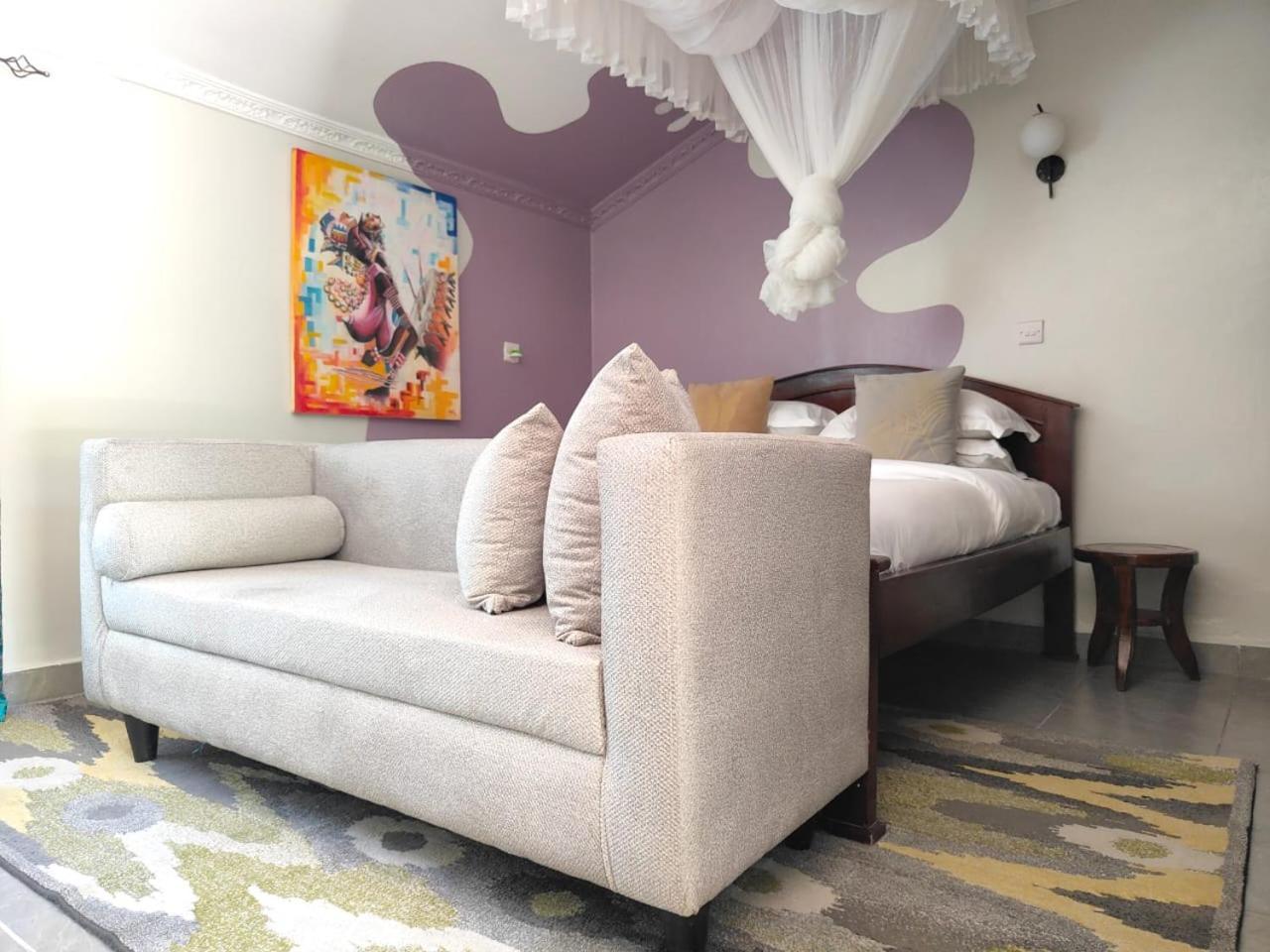 Ferienwohnung MILIMANI DRIVE LIVING I LUXE FLAWLESSLY FURNISHED UNITs Kisumu Zimmer foto